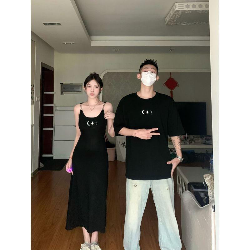 Couple Matching Sleeveless Scoop Neck Star Print Buckled Midi A-Line Dress / Elbow-Sleeve Crew Neck T-Shirt Product Image