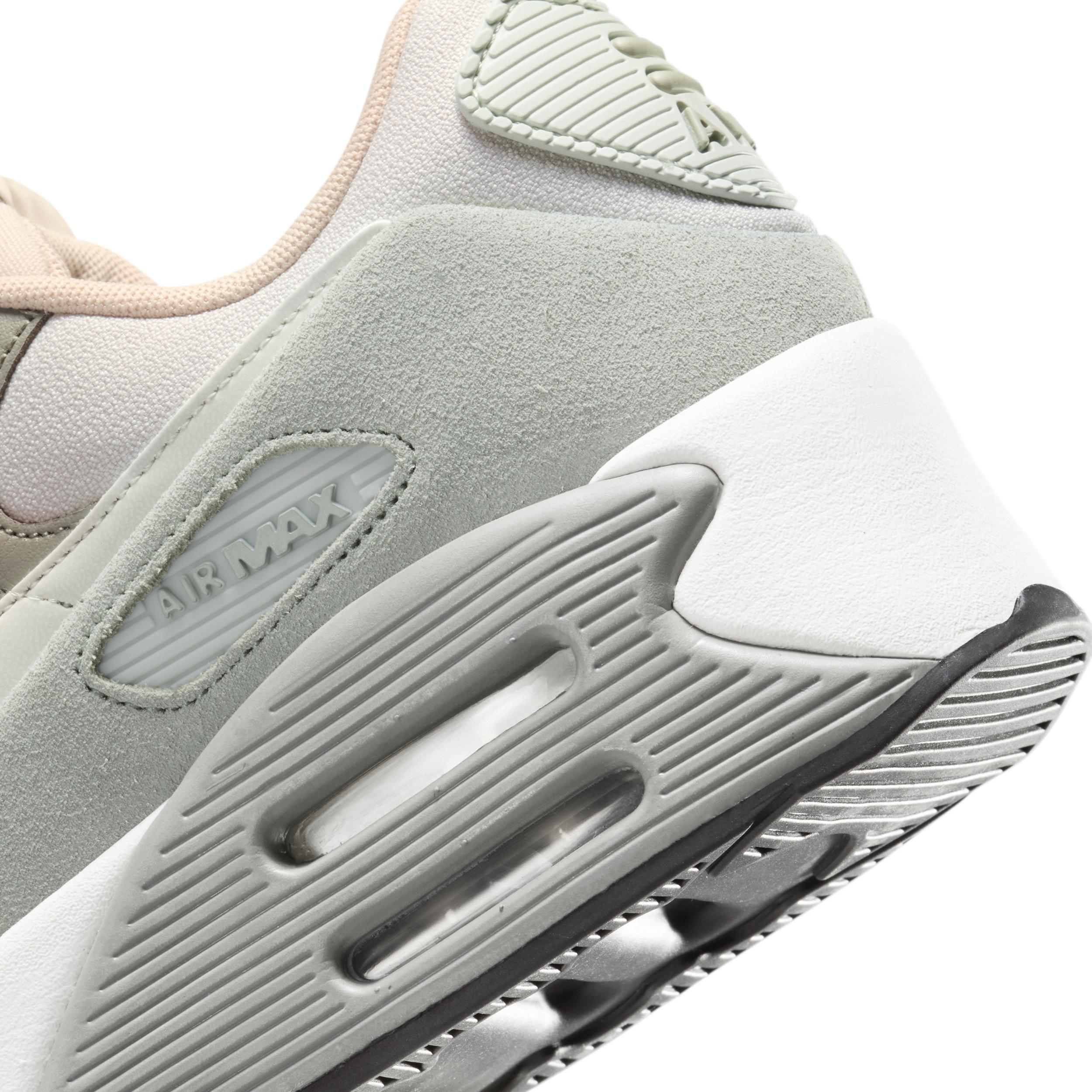 Nike Women's Air Max 90 LV8 Shoes Product Image