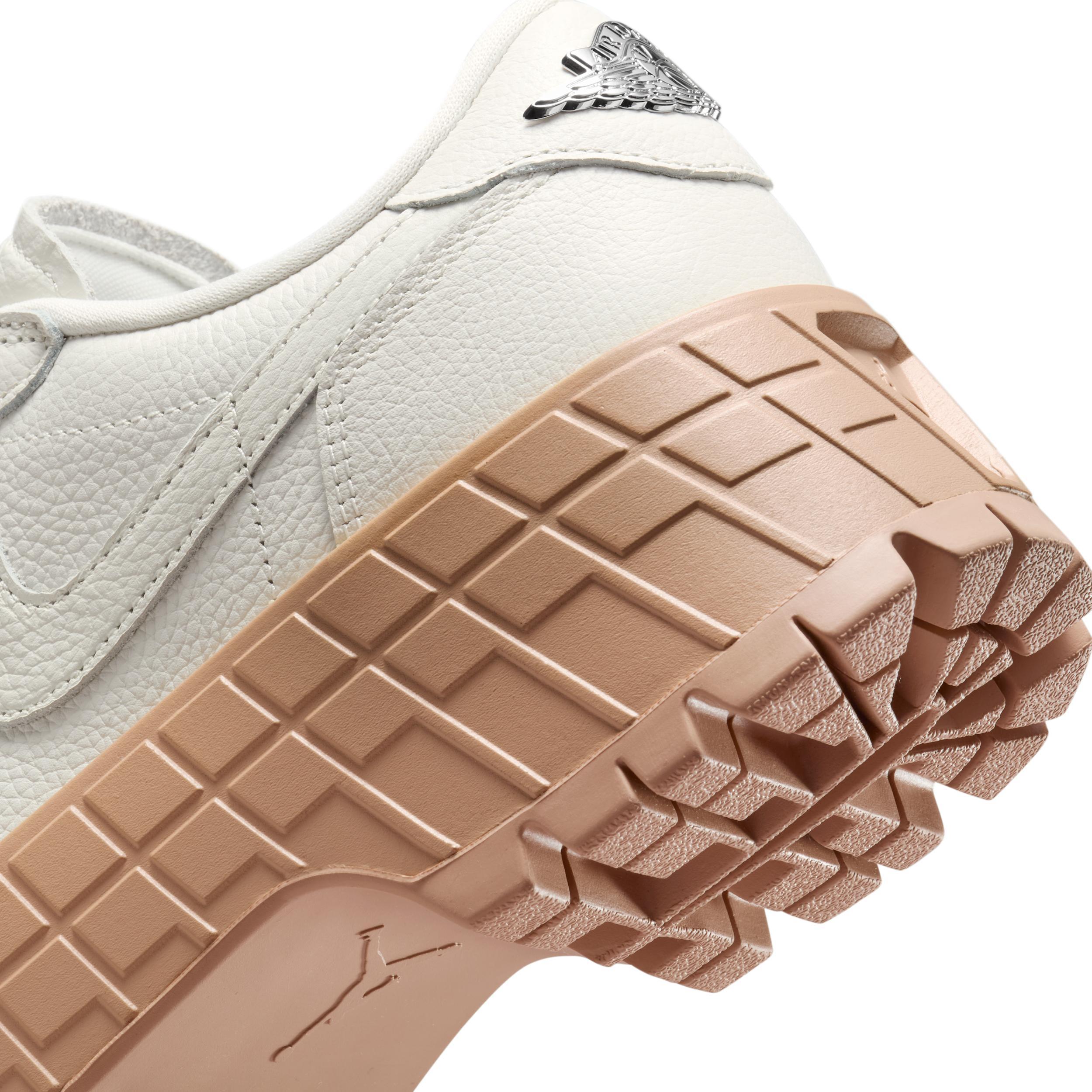 Women's Air Jordan 1 Brooklyn Low Shoes Product Image