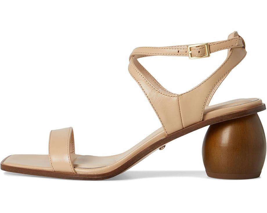 Pelle Moda Product Image