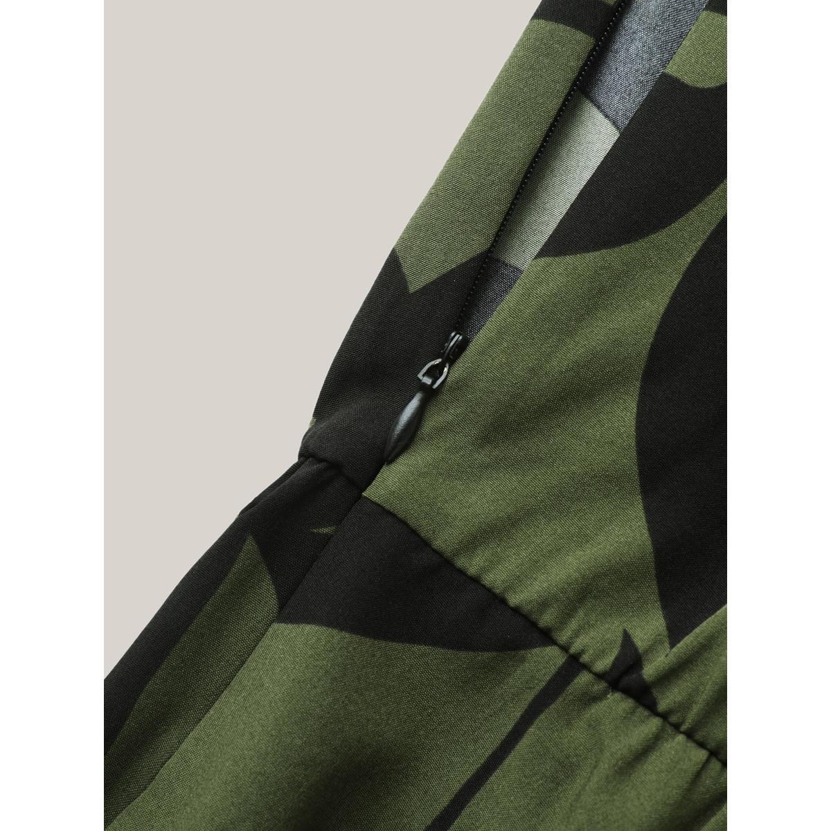 Plus Size ArmyGreen Silhouette Floral Print Sweetheart Jumpsuit Women Sleeveless V-neck Everyday-Elegant Loose Jumpsuits BloomChic 10/M Product Image