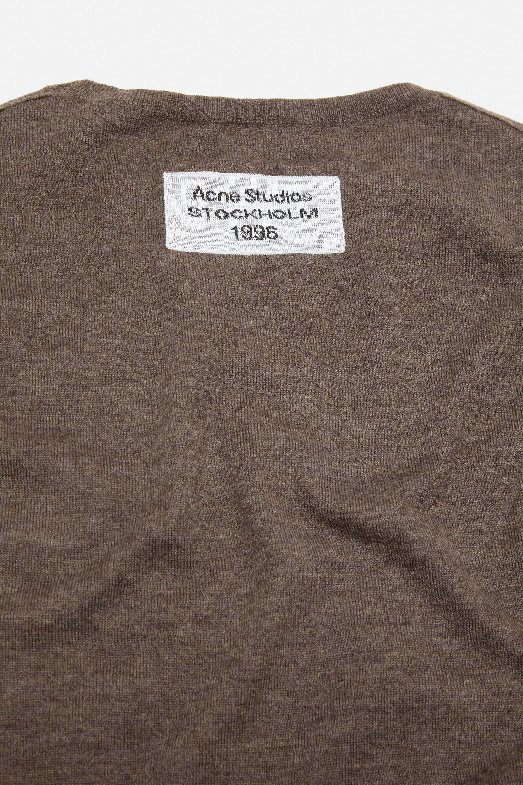 Cashmere knit Product Image