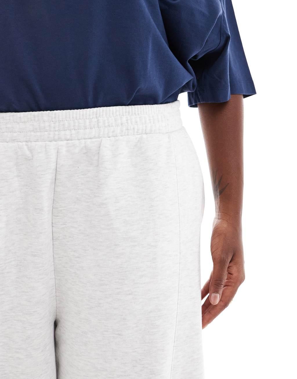 ASOS DESIGN Curve straight leg sweatpants in heathered ice Product Image