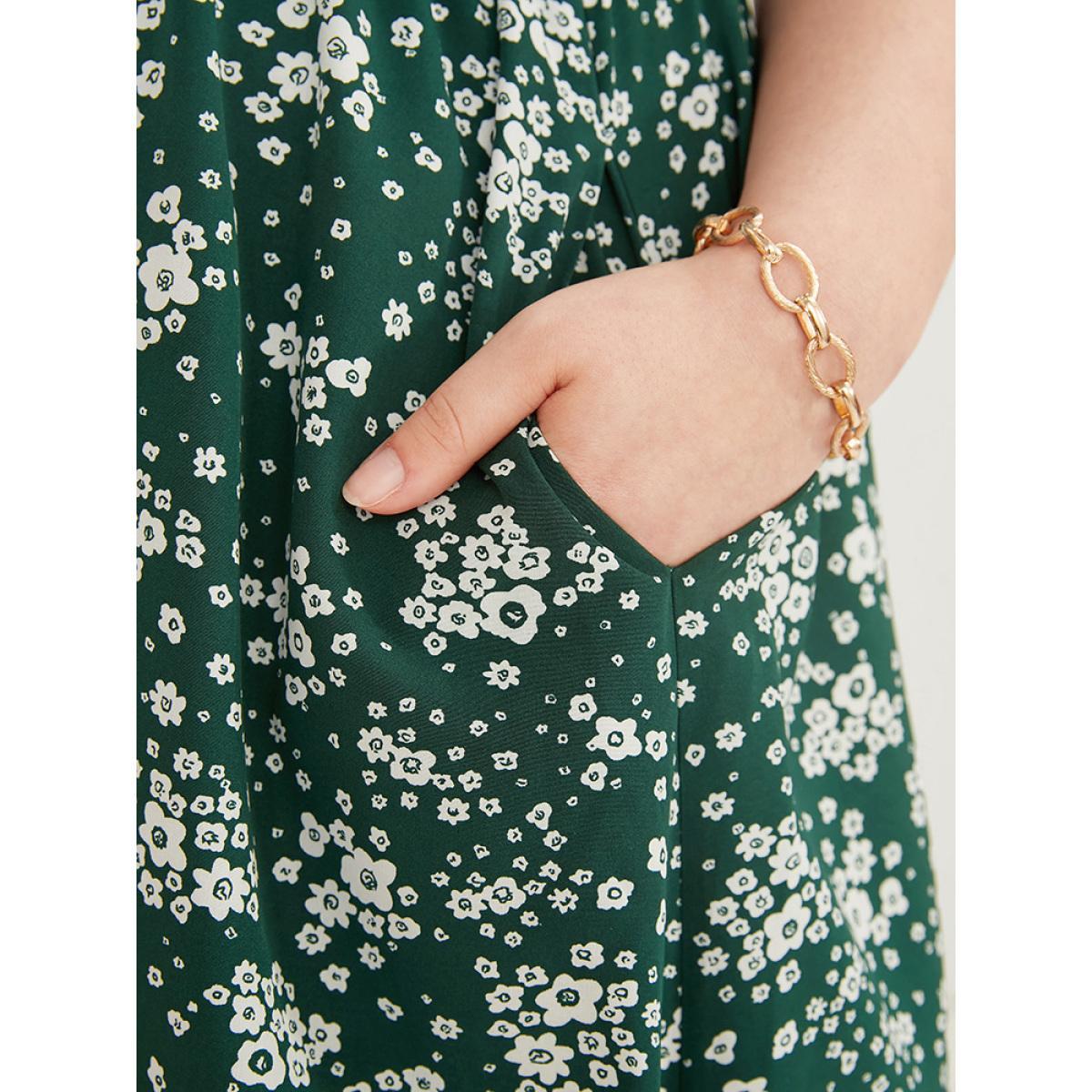 Plus Size Floral Print Raglan Sleeve Pocket Drawstring Ruffles Dress ArmyGreen Women Elegant Drawstring V-neck Short sleeve Curvy Midi Dress BloomChic 14-16/1X Product Image