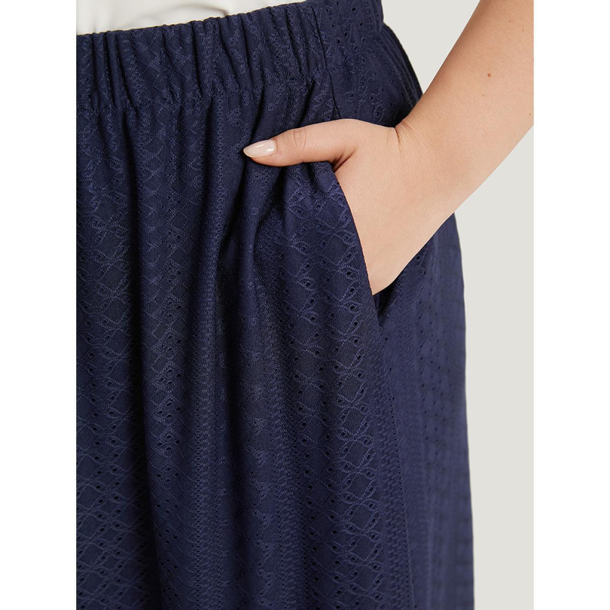 Plus Size Plain Elastic Waist Split Front Cropped Skirt Women Indigo Office Texture Low stretch Pocket Work Skirts BloomChic 22-24/3X Product Image