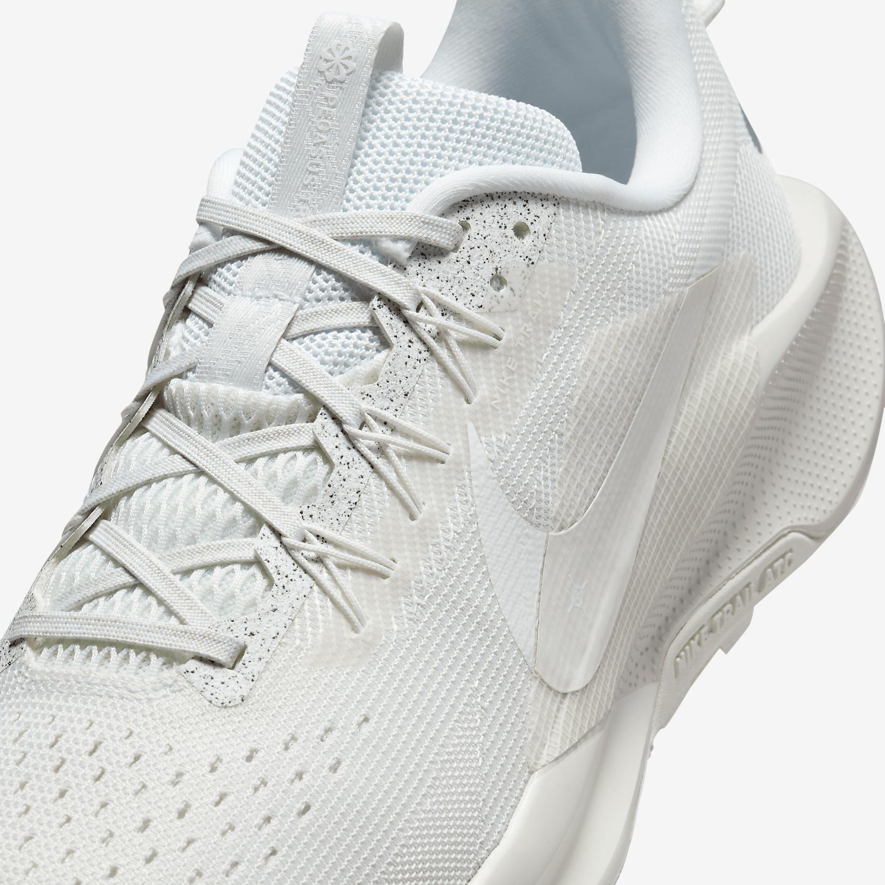 Nike Men's Pegasus Trail 5 Trail Running Shoes Product Image