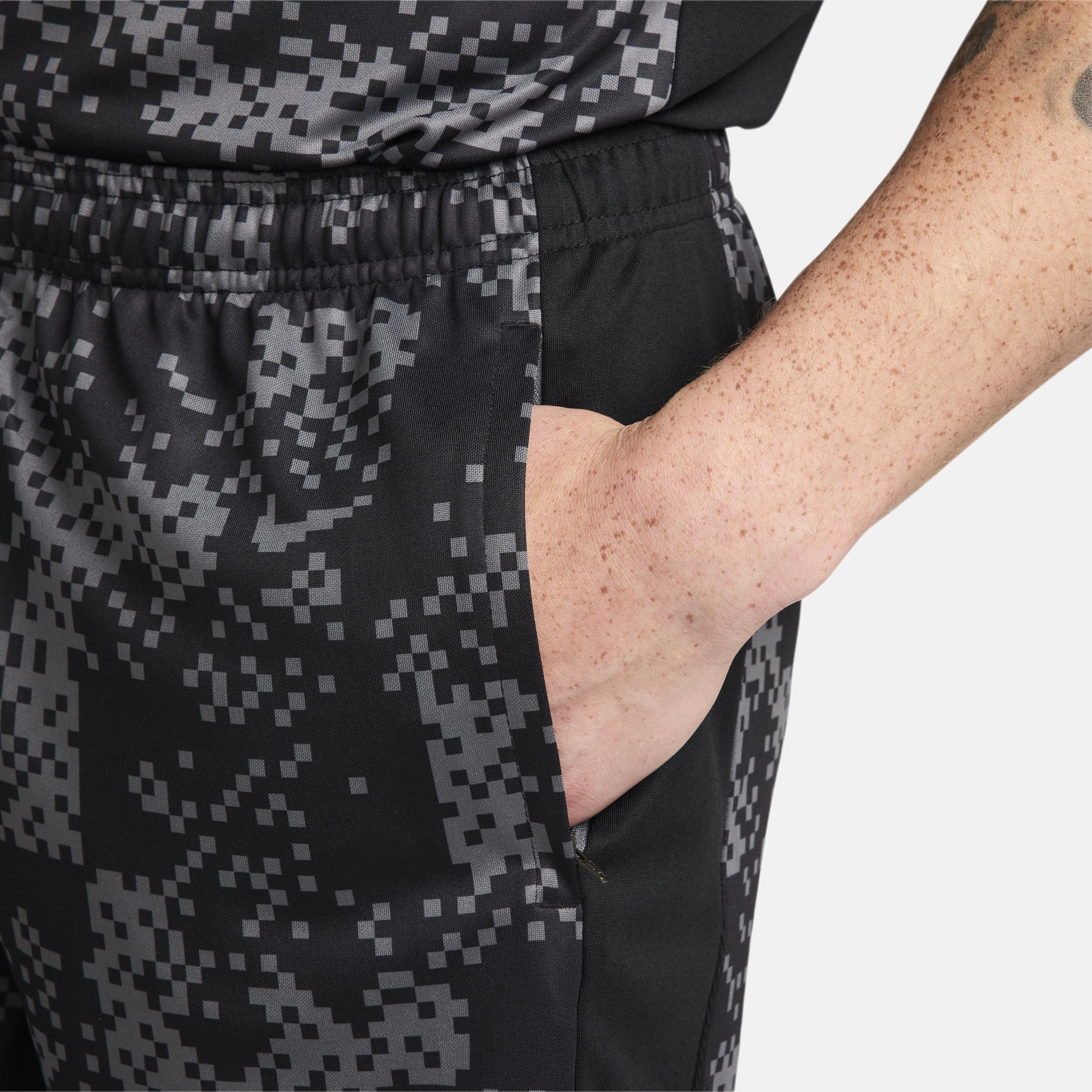 Nike Academy Pro Men's Dri-FIT Soccer Shorts Product Image