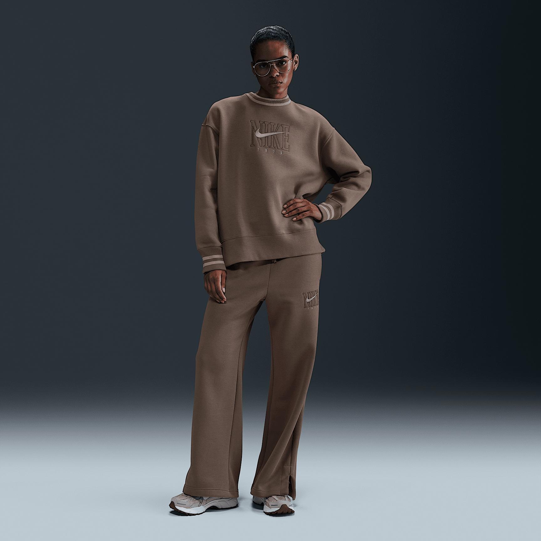 Nike Sportswear Phoenix Fleece Women's Oversized Graphic Crew-Neck Sweatshirt Product Image
