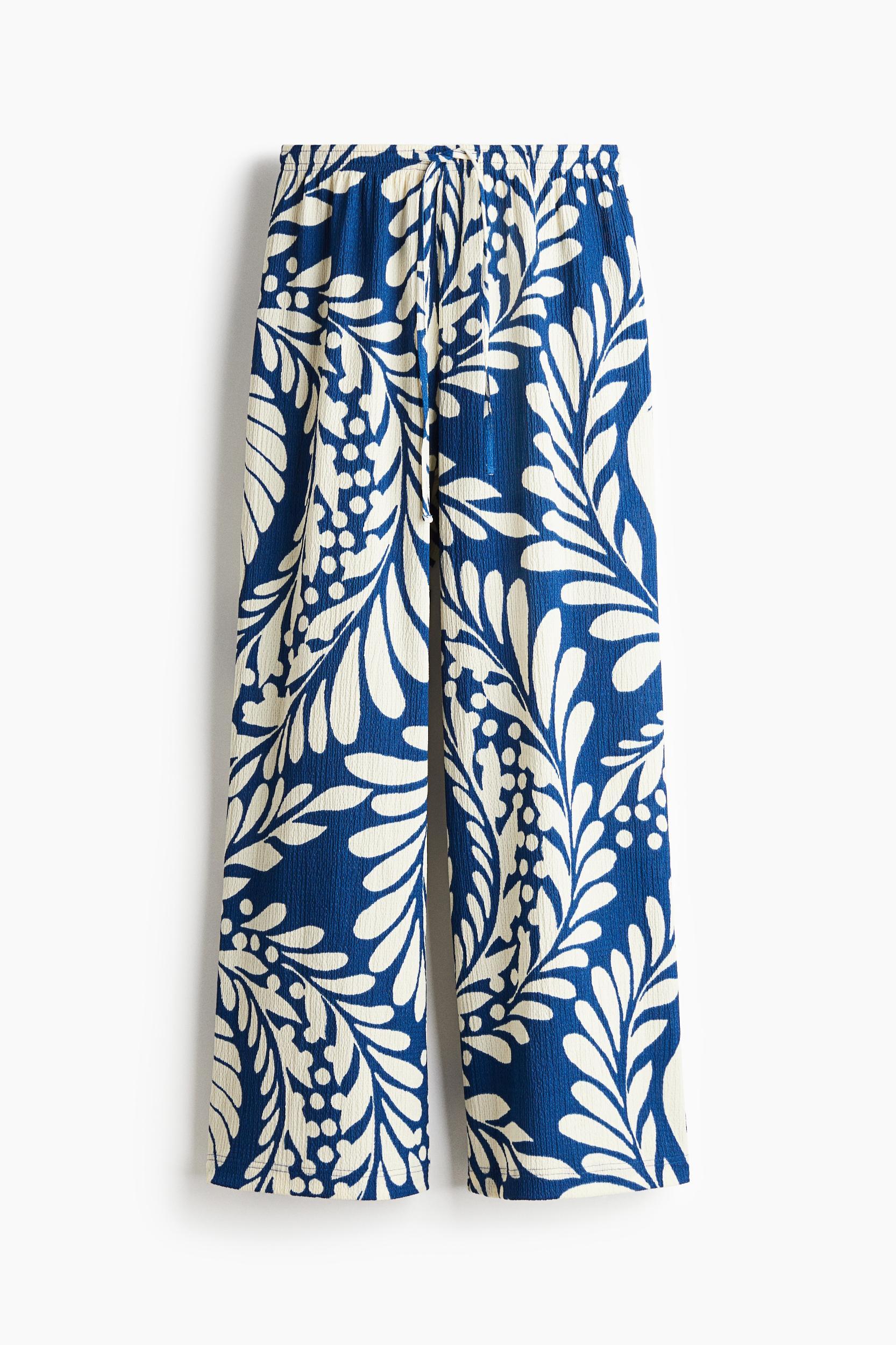 Wide-cut Pull-on Pants Product Image