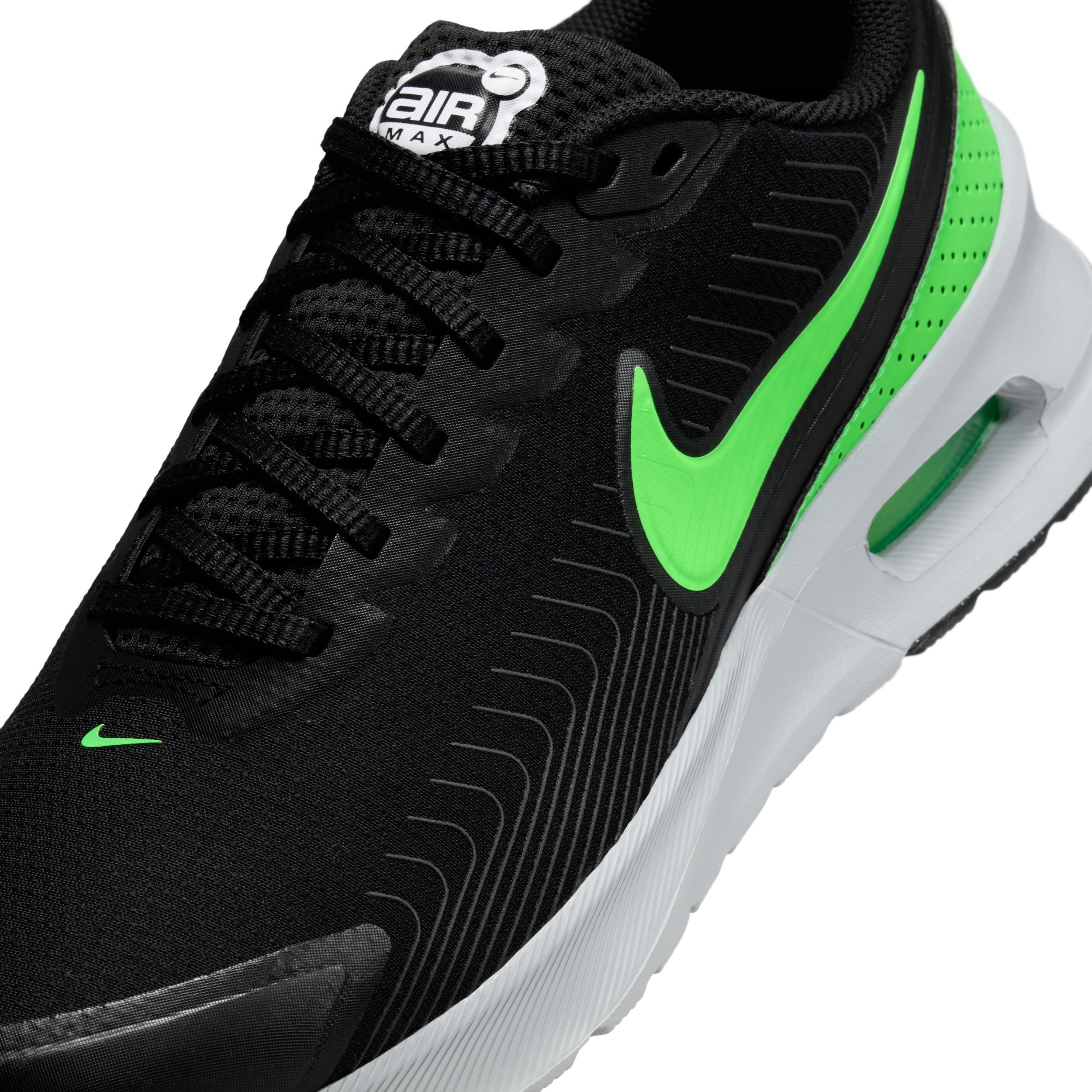 Nike Air Max Nuaxis Men's Shoes Product Image