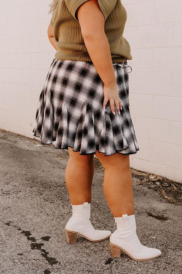 Small Town Holiday Skirt In Black Curves Product Image