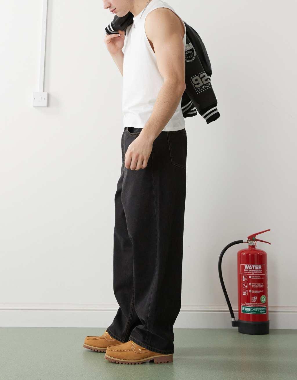 Dr Denim Kobe baggy fit jeans in dust washed black Product Image