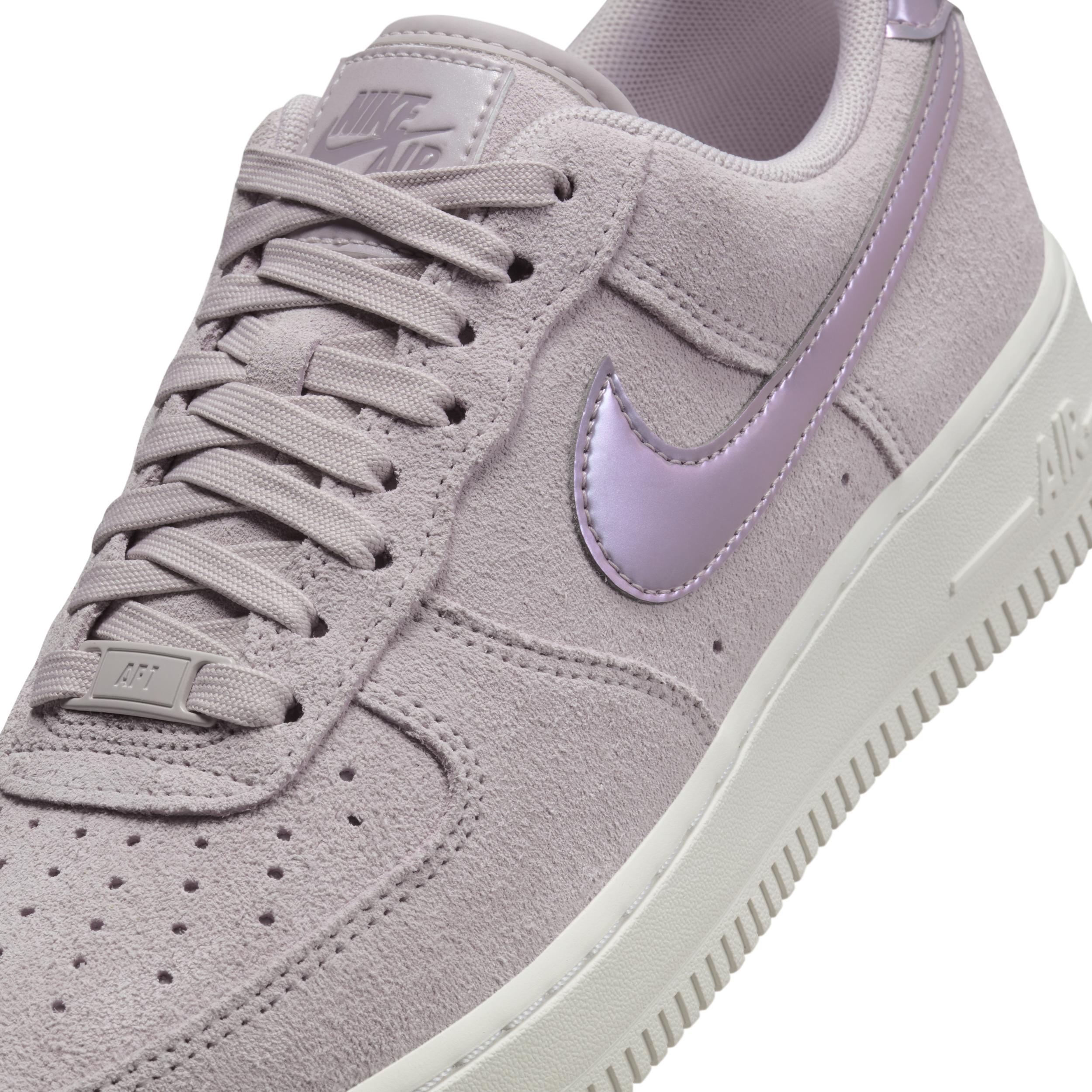 Nike Air Force 1 '07 SE Women's Shoes Product Image