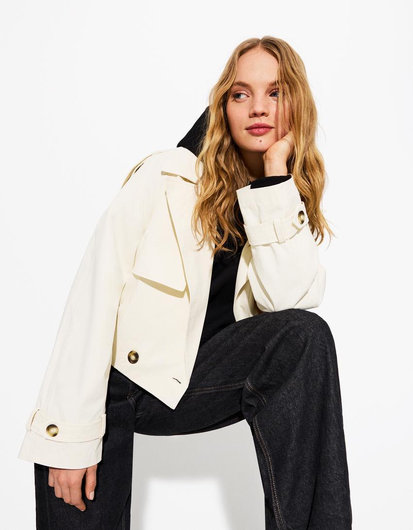 Cropped trench coat Product Image