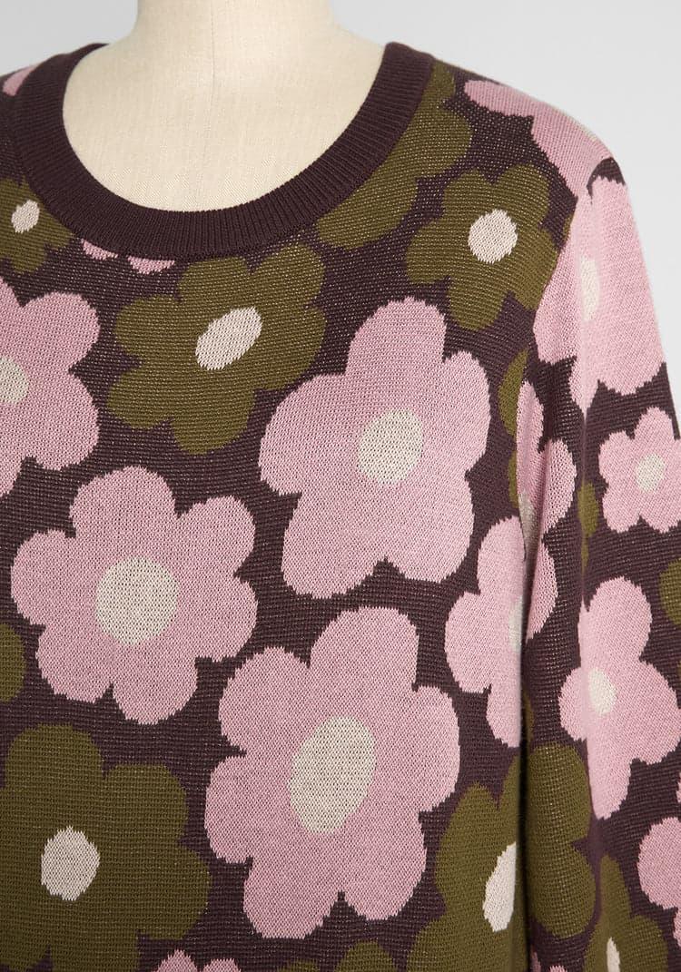 ModCloth x Princess Highway A Beautiful Bundle Graphic Sweater Product Image