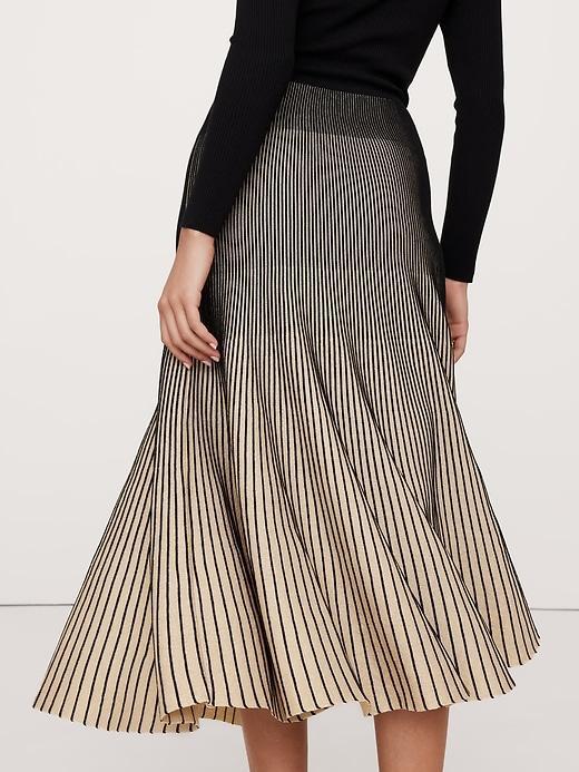 Sculpted V-Neck Maxi Dress Product Image