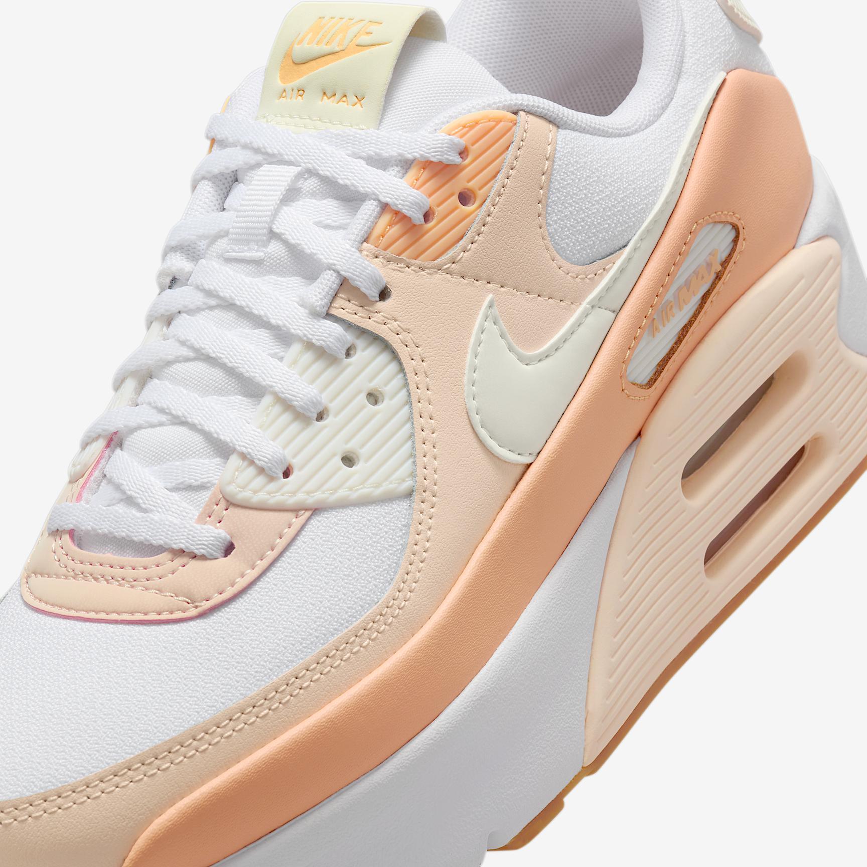 Nike Air Max 90 LV8 Women's Shoes Product Image