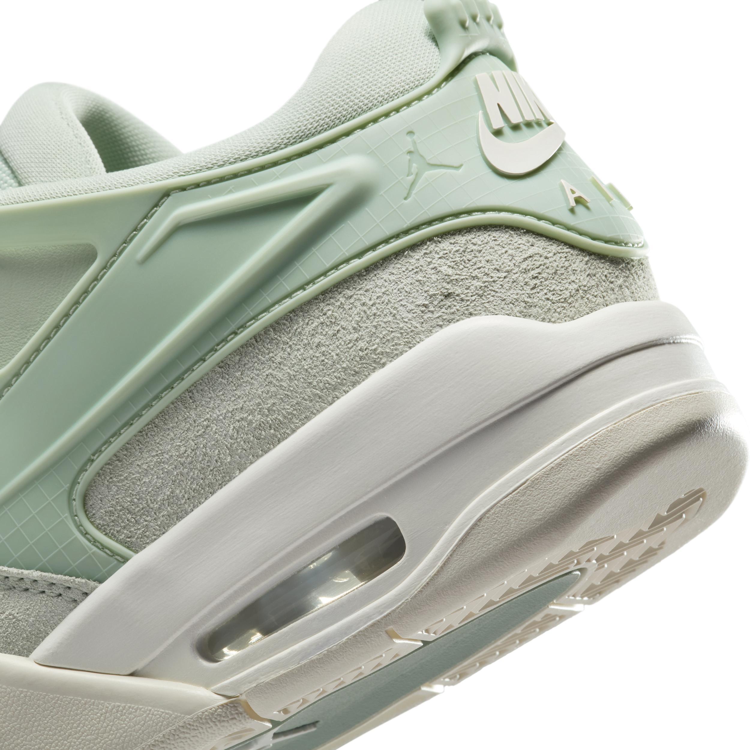 Women's Air Jordan 4 RM Shoes Product Image