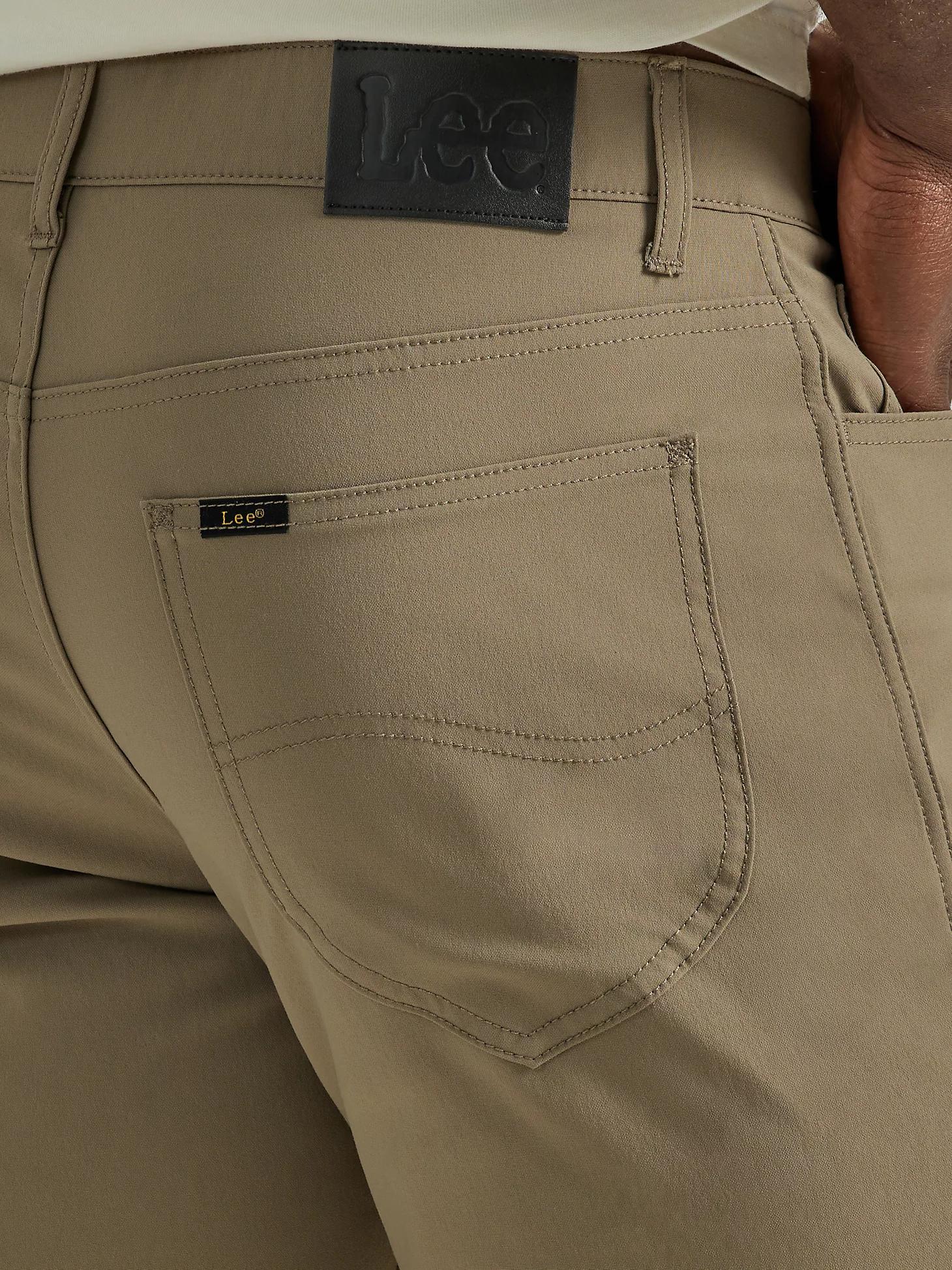 Men's Extreme Motion 4-Way Stretch Performance Pant | Men's Pants | Lee® Product Image