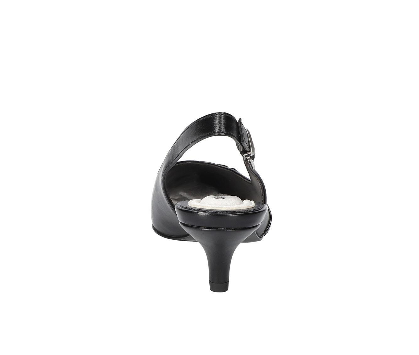 Women's Easy Street Feena Pumps Product Image