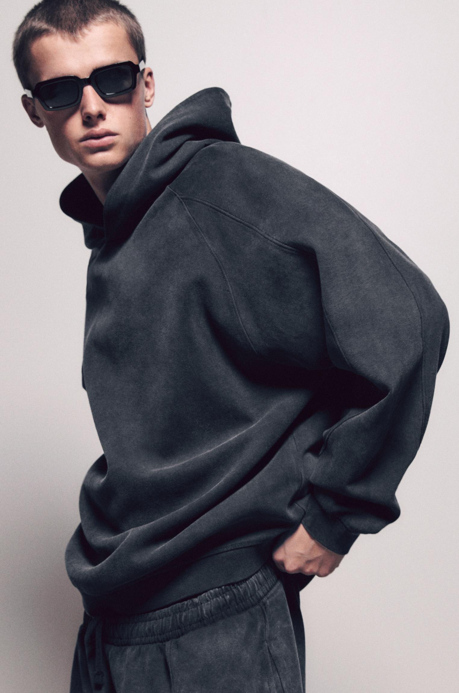Faded interlock hoodie Product Image