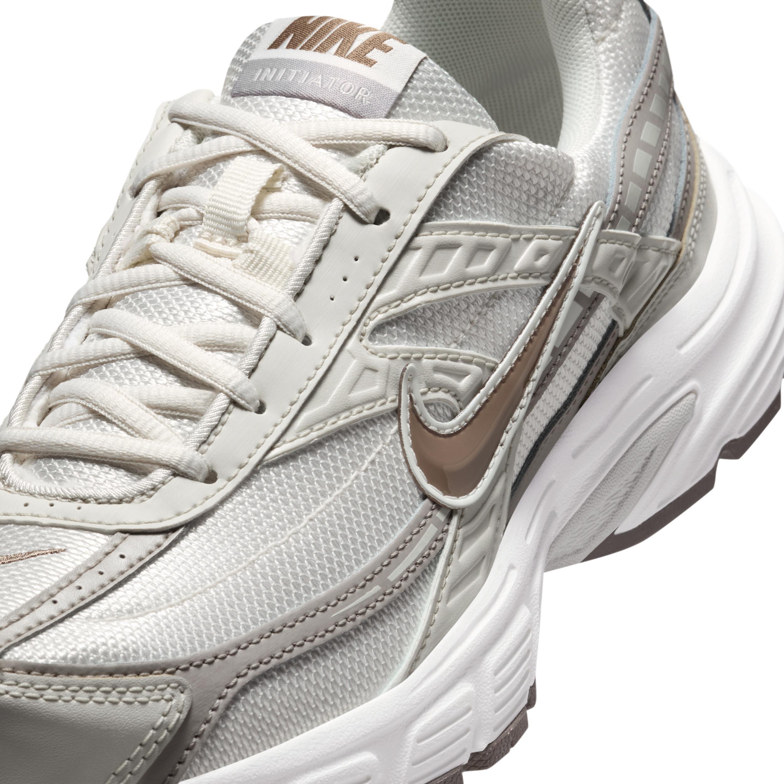 Nike Women's Initiator Shoes Product Image