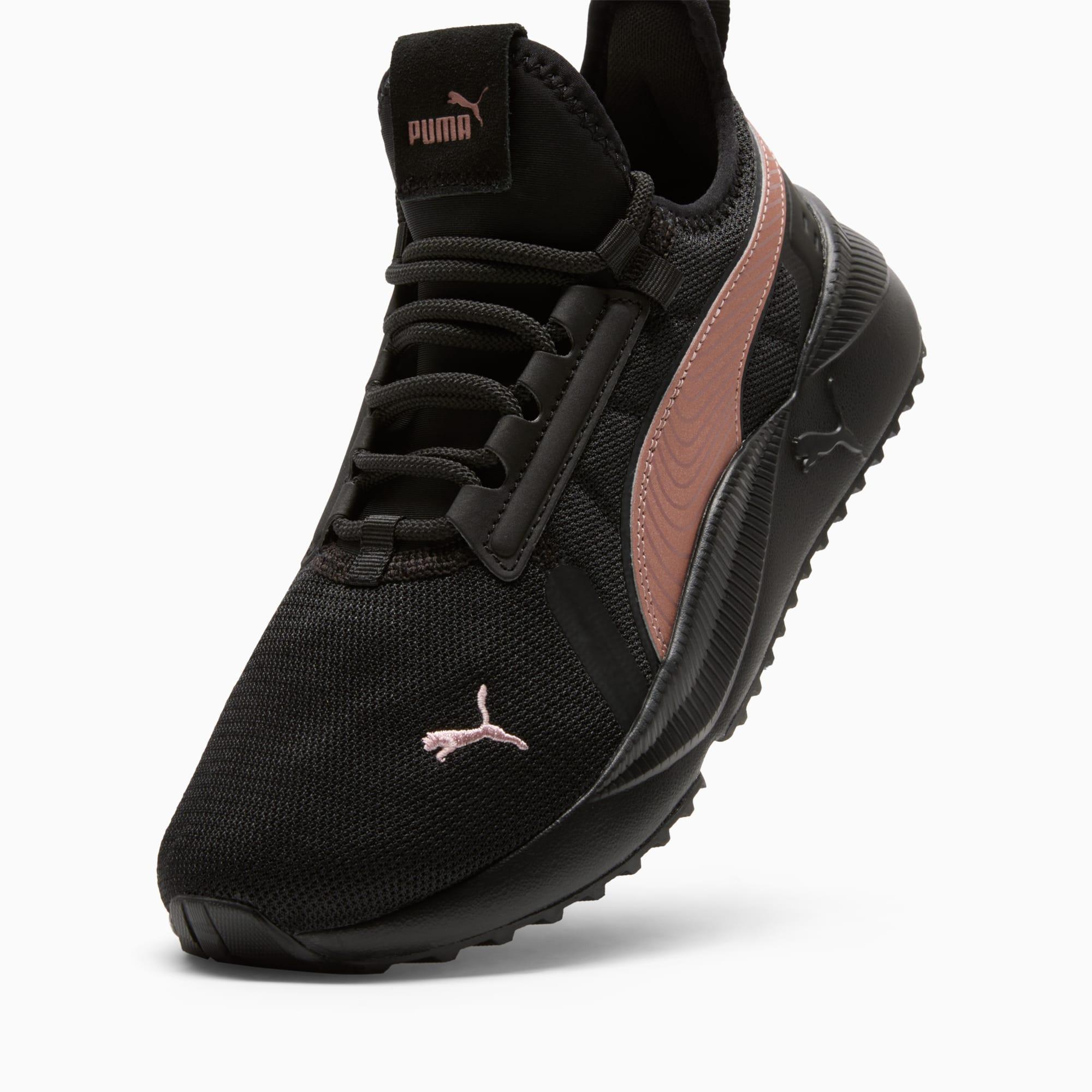 Pace Future Street Wide Women's Sneakers Product Image