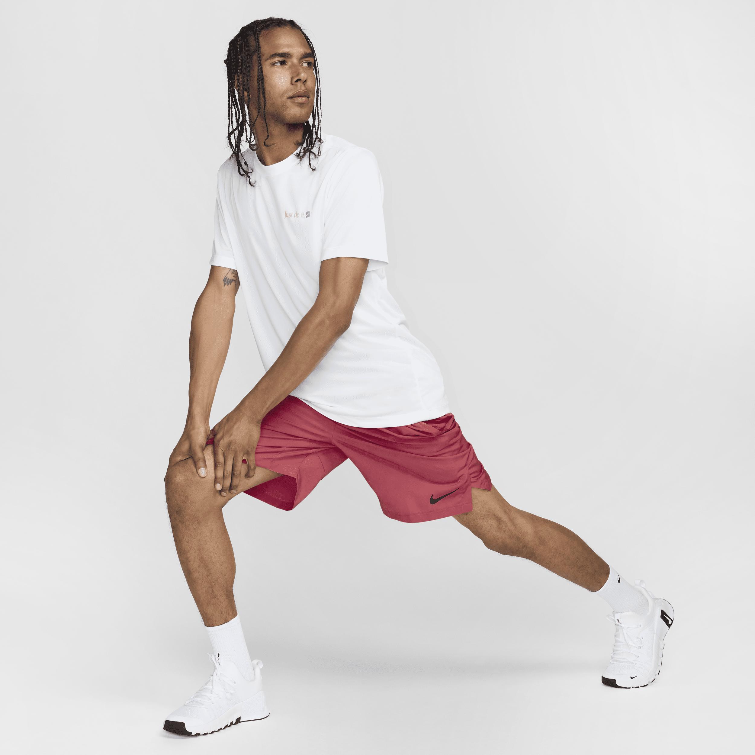 Nike Men's Dri-FIT Fitness T-Shirt Product Image