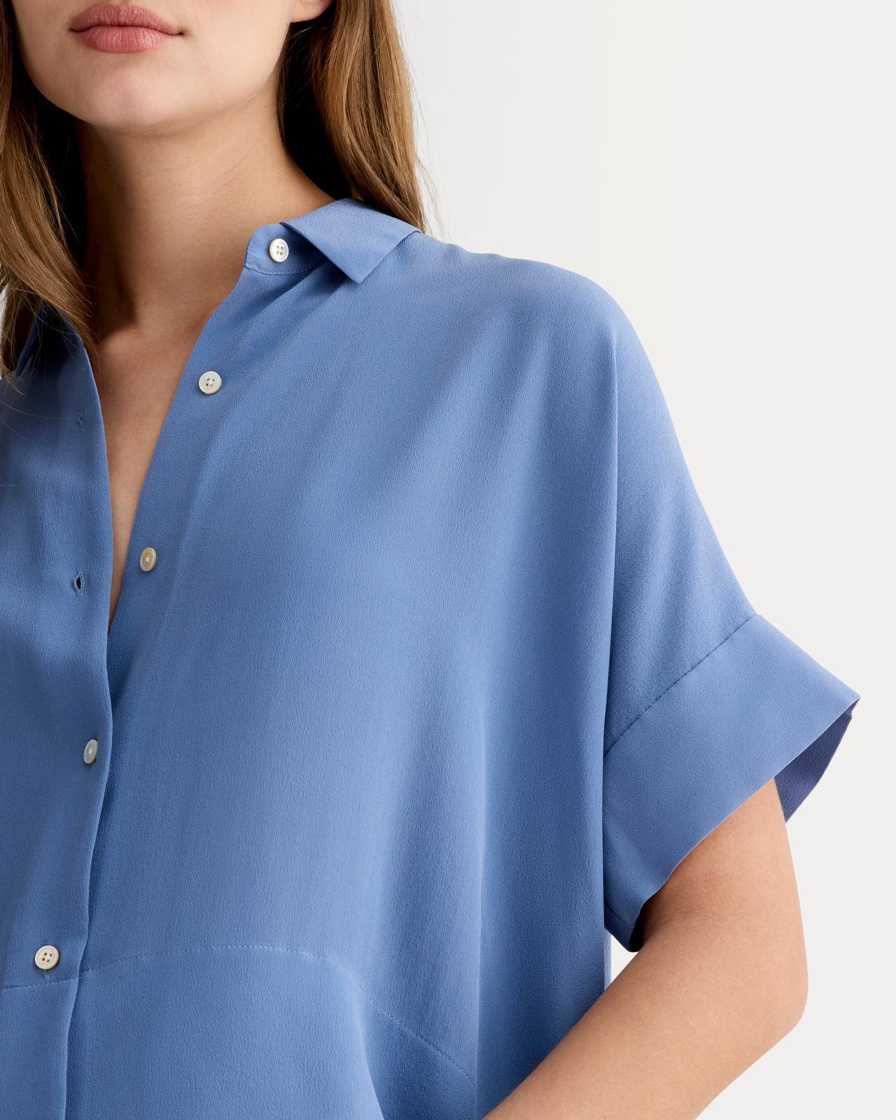 The Boxy Shirt in Washable Silk Product Image