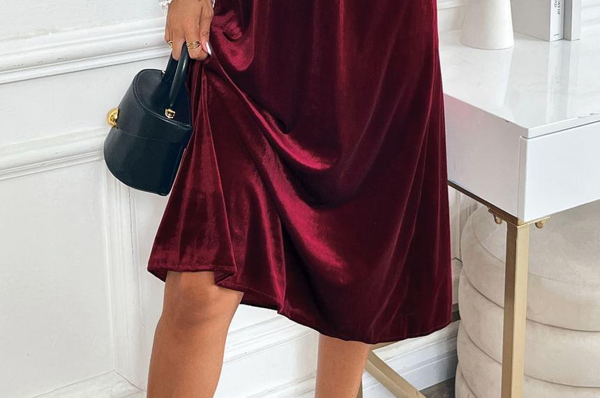 Velvet Long Sleeve V-Neck Lace Trim A-Line Midi Dress Product Image