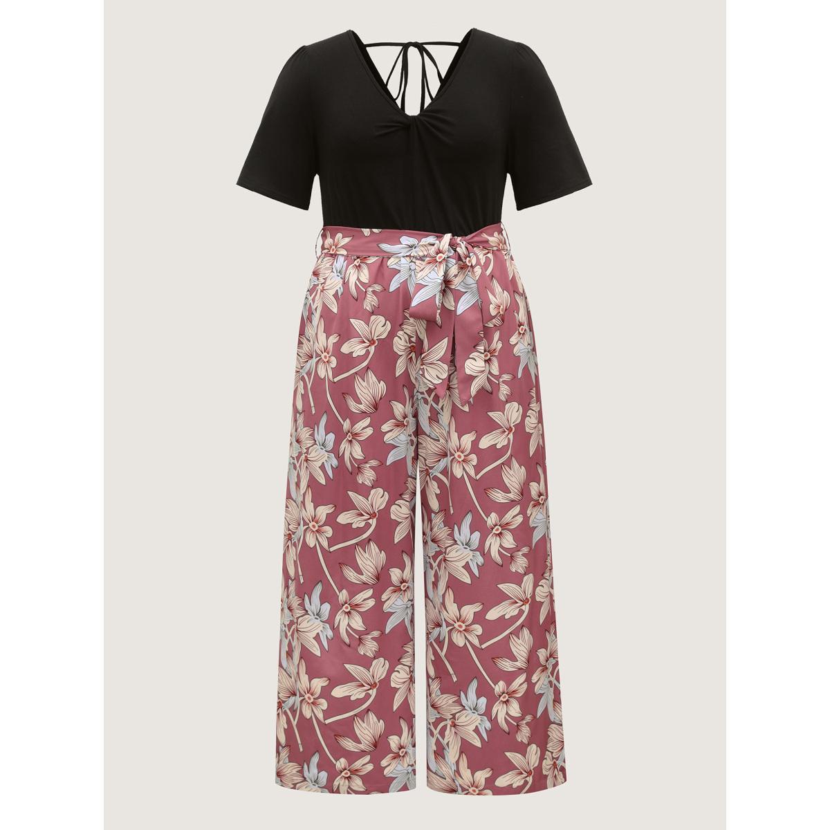 Plus Size Rosered Color Contrast Floral Belted Jumpsuit Women Short sleeve V-neck Everyday-Elegant Loose Jumpsuits BloomChic 22-24/3X Product Image