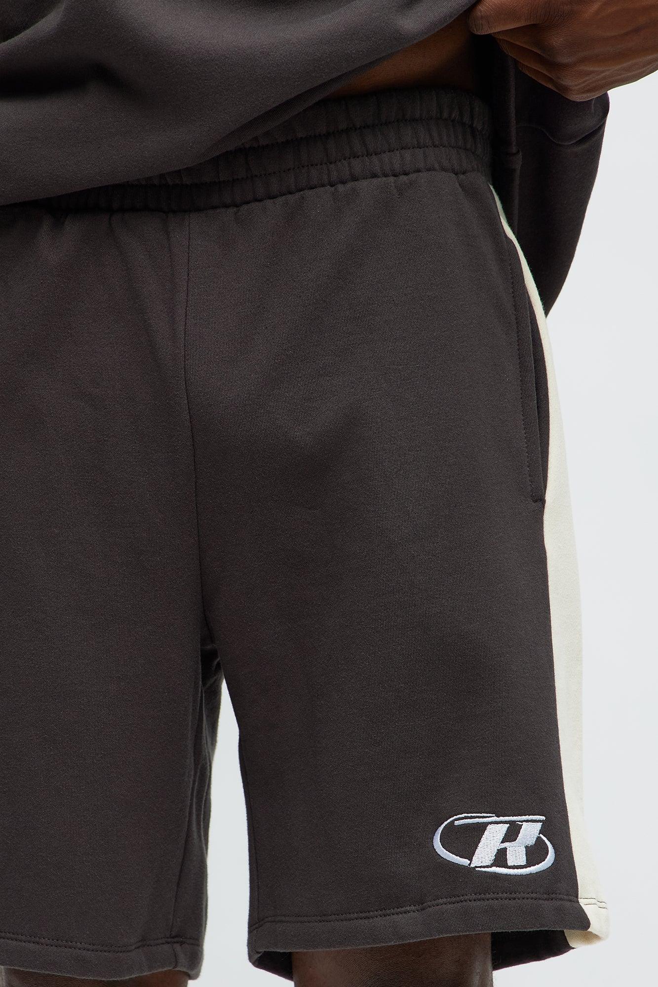 Rook Sweatshorts - Grey Product Image