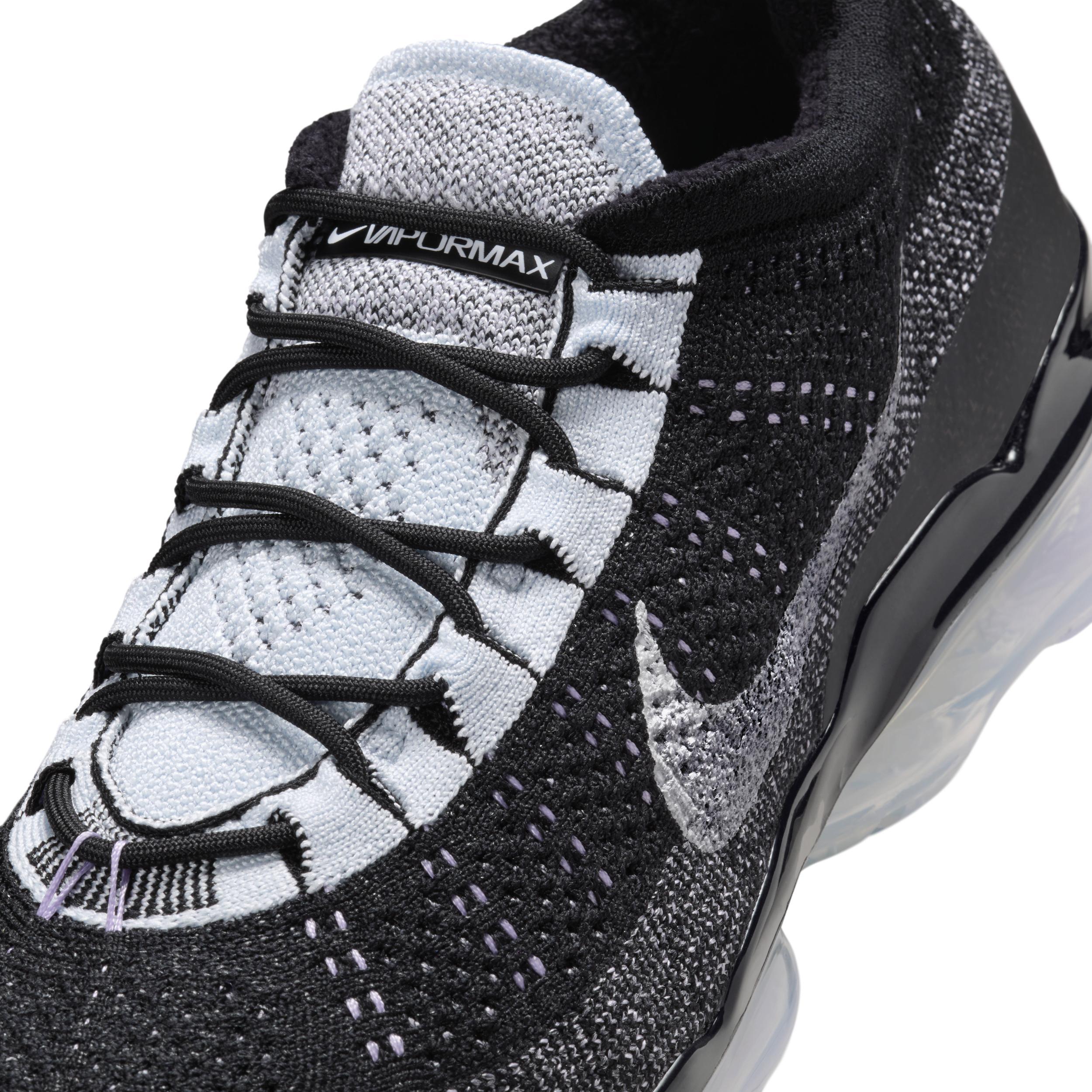 Nike Mens Air VaporMax 2023 Flyknit Shoes Product Image