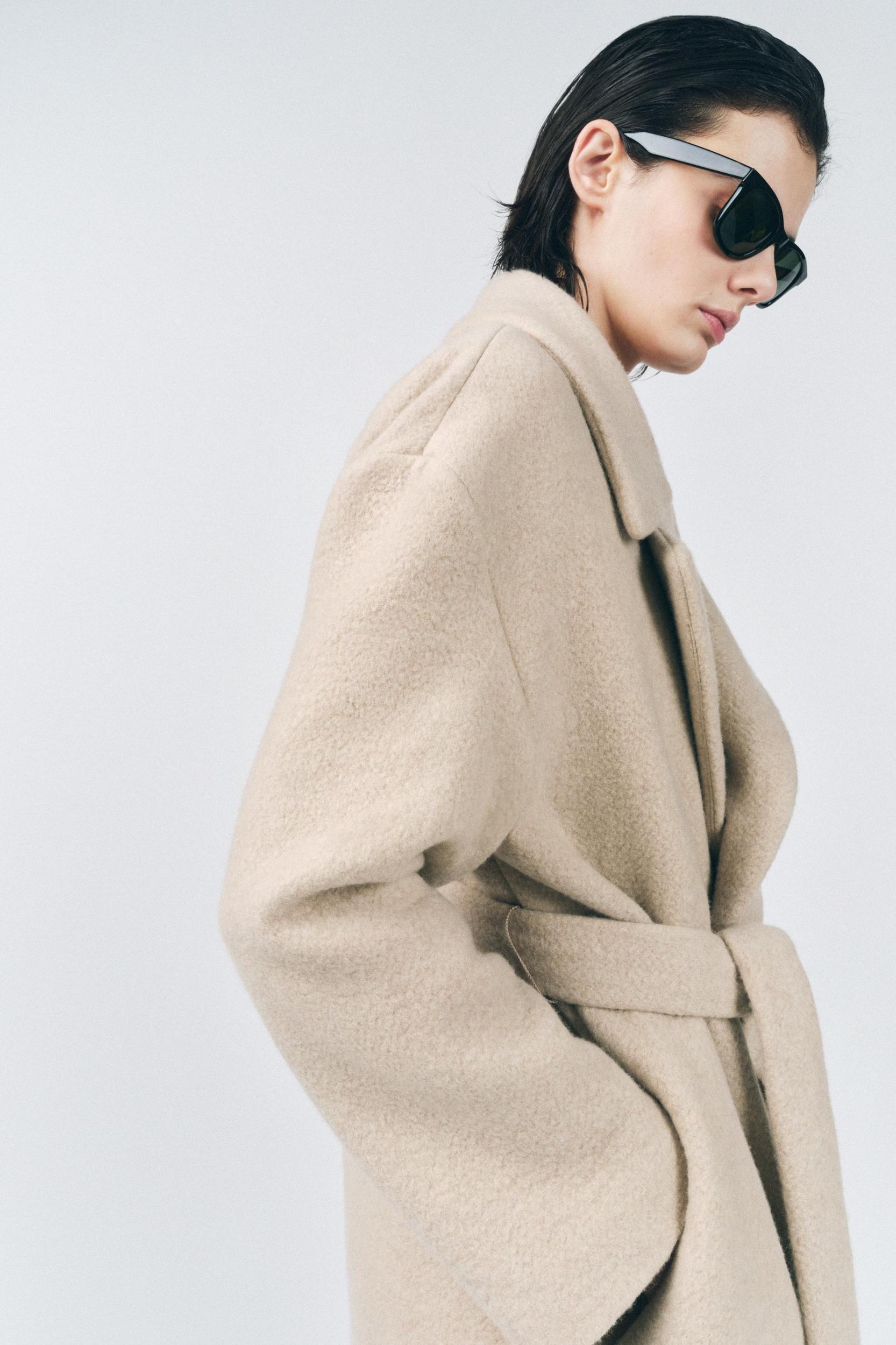 100% CASHMERE COAT ZW COLLECTION Product Image