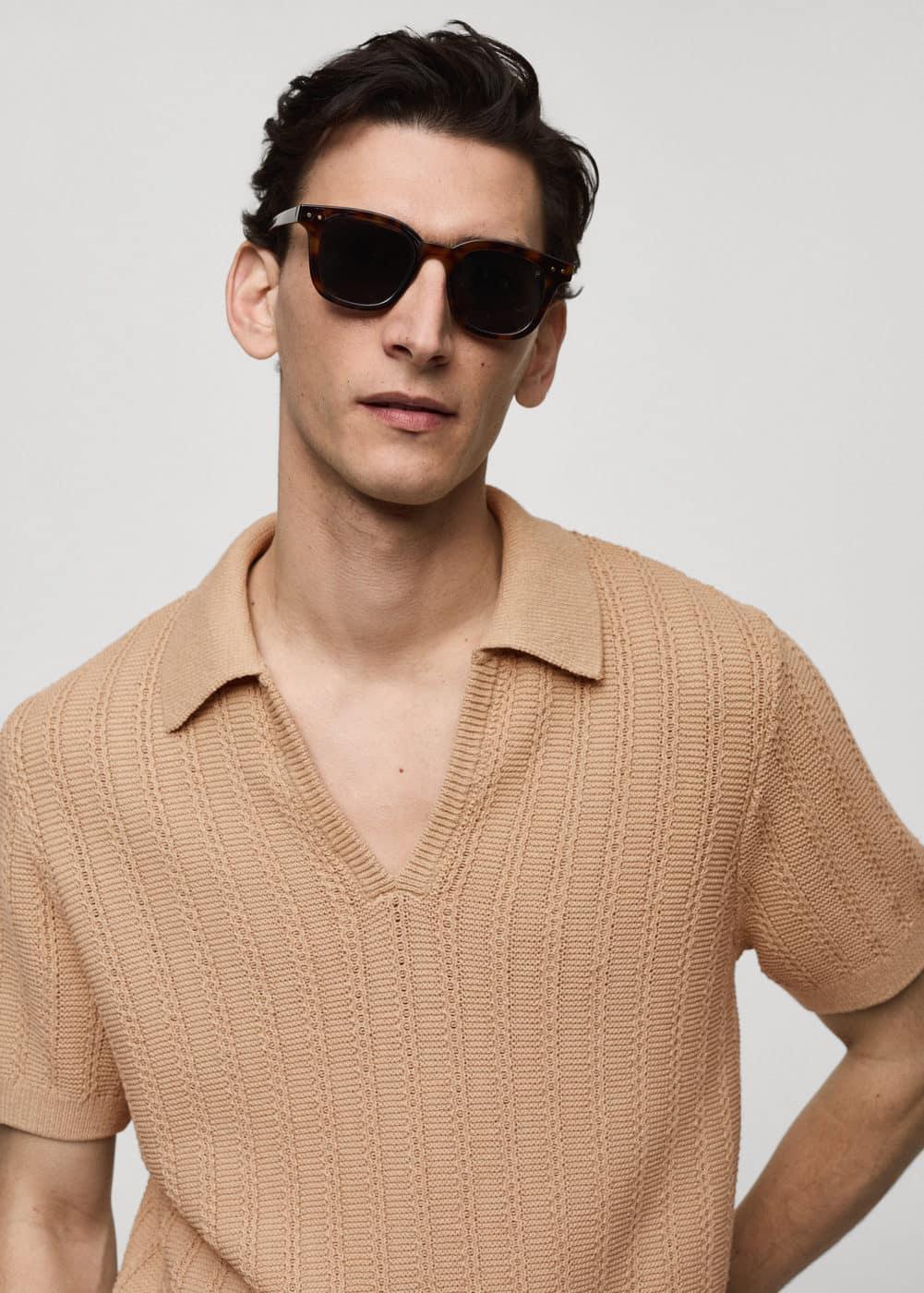 Twisted knitted cotton polo shirt - Men | MANGO USA Product Image