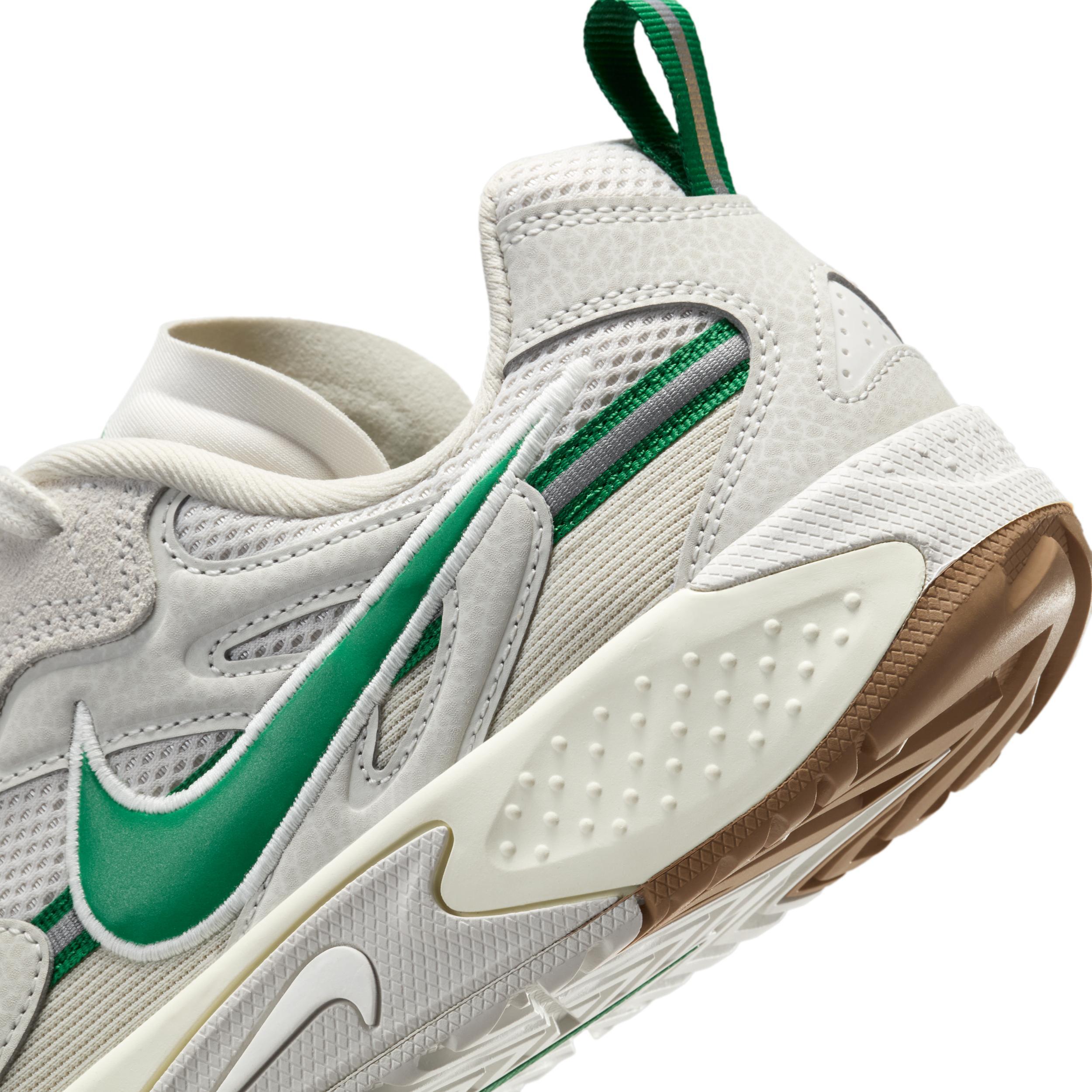 Nike Women's JAM Shoes Product Image
