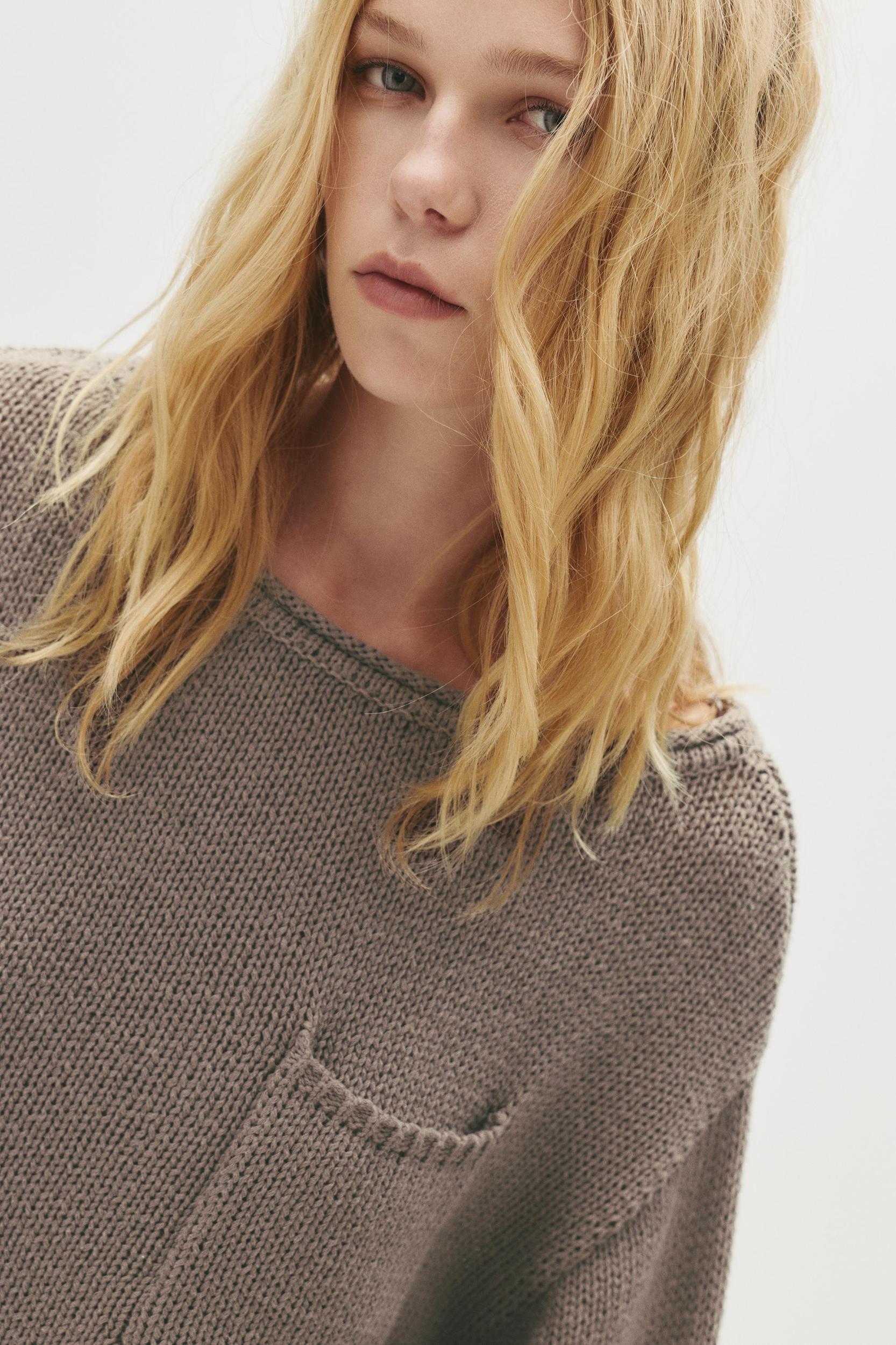 Oversize wide-neck sweater Product Image
