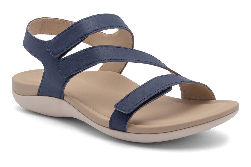 Oasis Sandal Product Image
