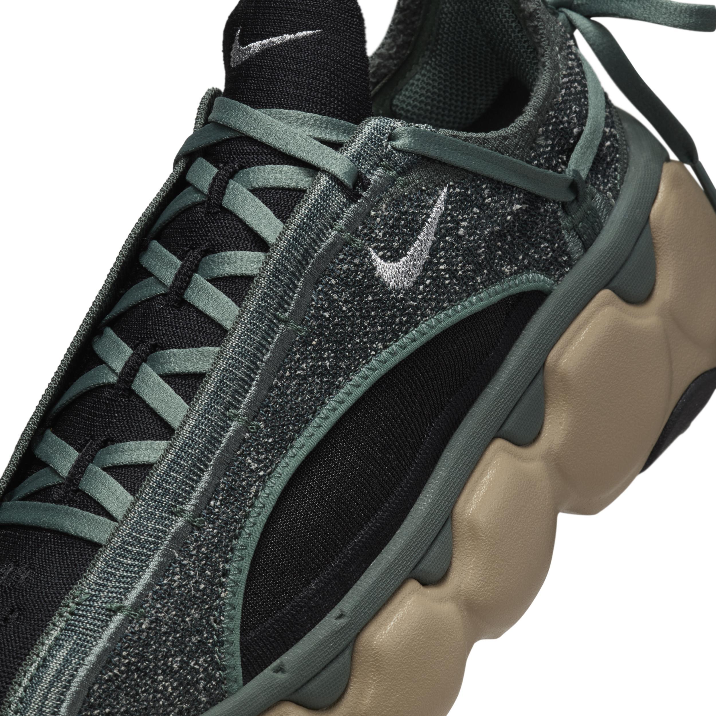 Nike Womens Flyknit Bloom Shoes Product Image