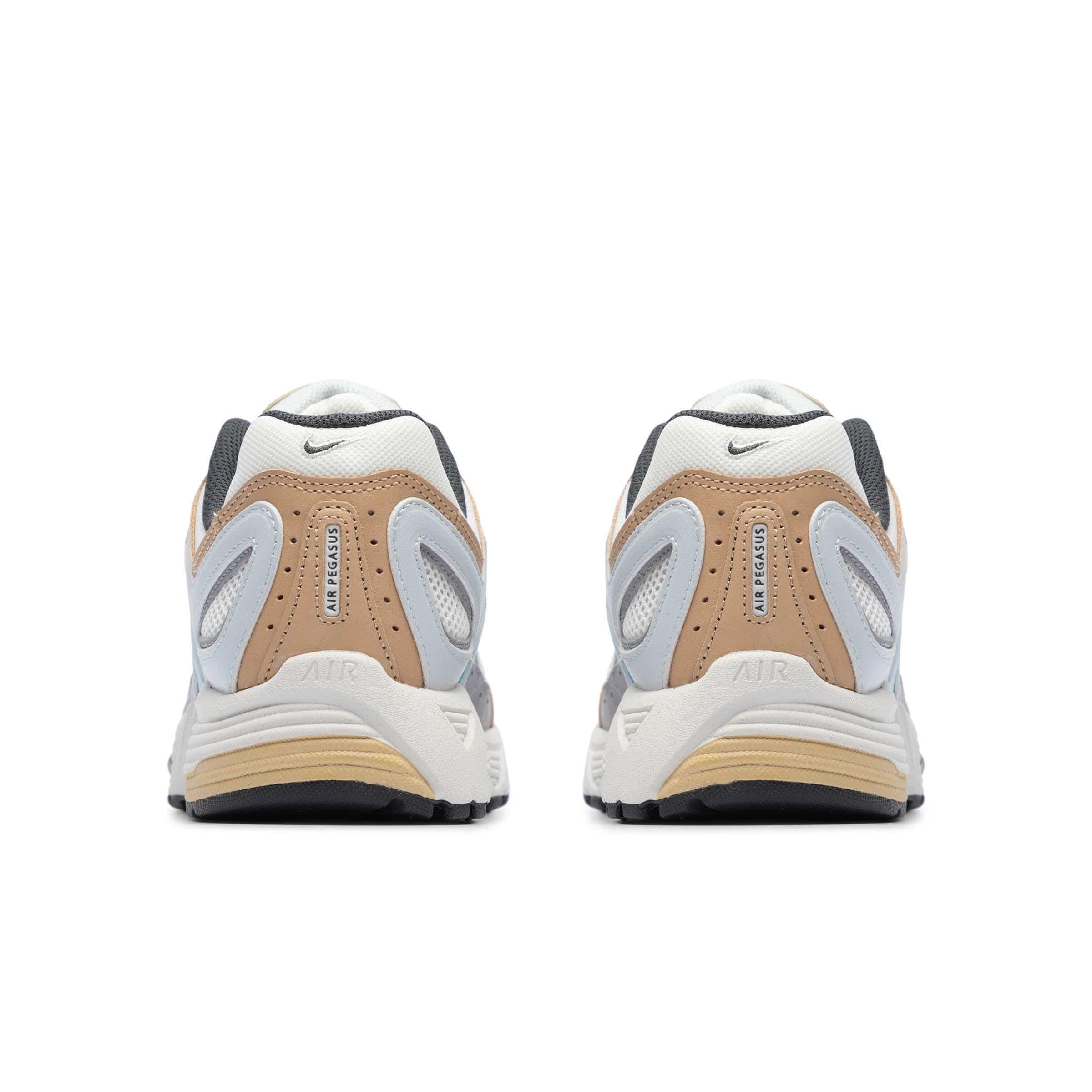 NIKE AIR PEGASUS 2005 Male Product Image