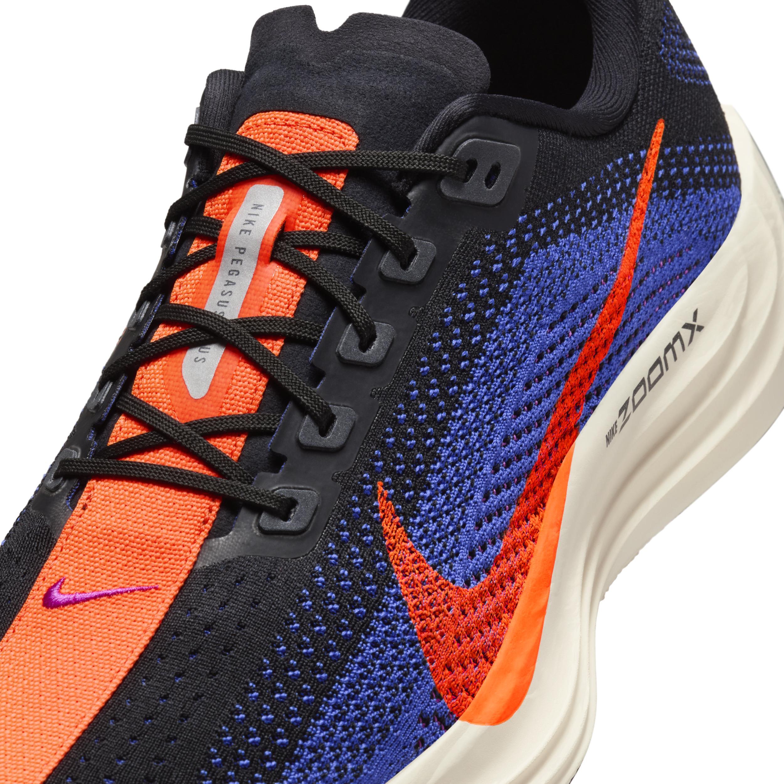 Nike Men's Pegasus Plus Road Running Shoes Product Image