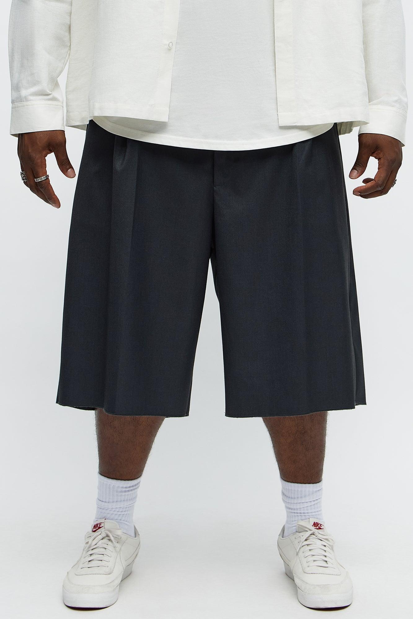 Baggy Pleated Trouser Shorts - Grey Product Image