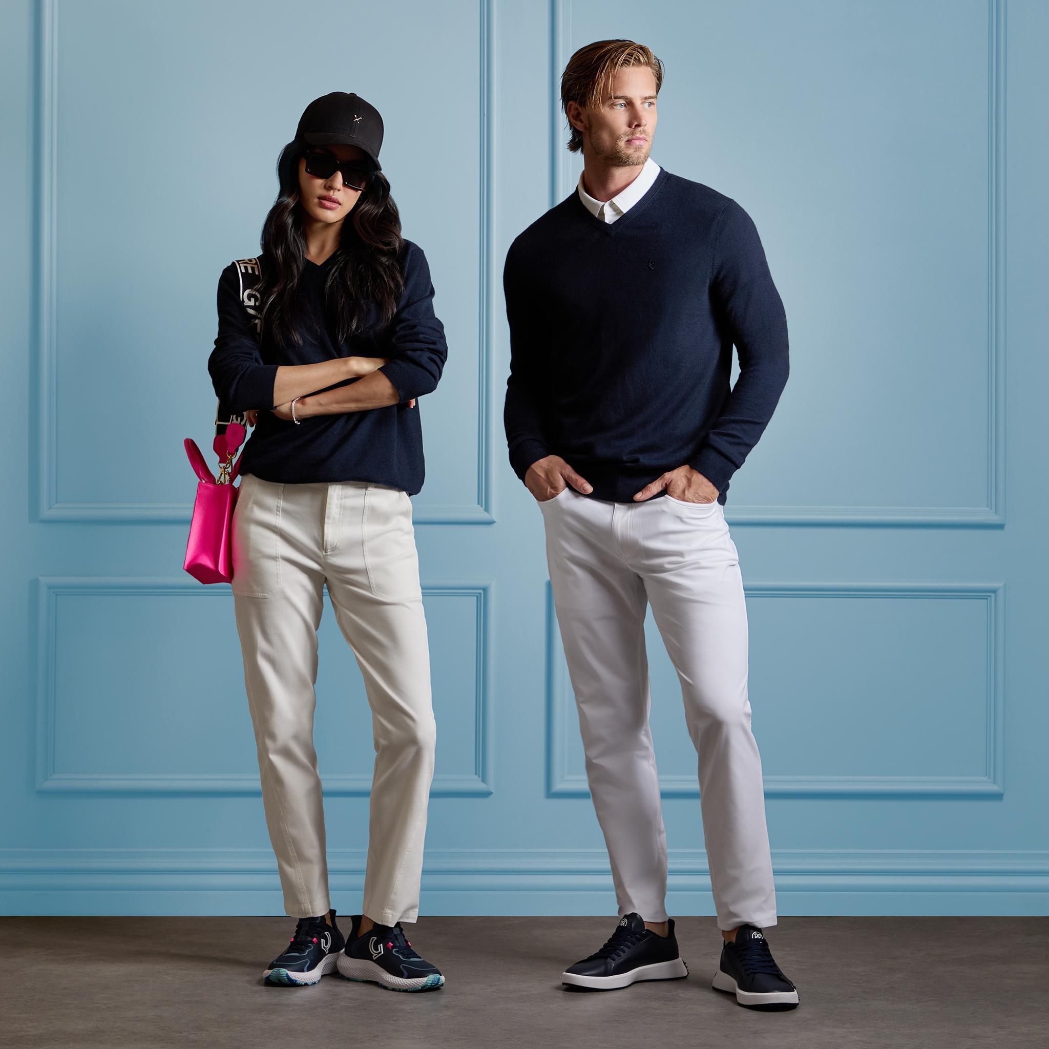 VERSE V NECK CASHMERE SWEATER Product Image