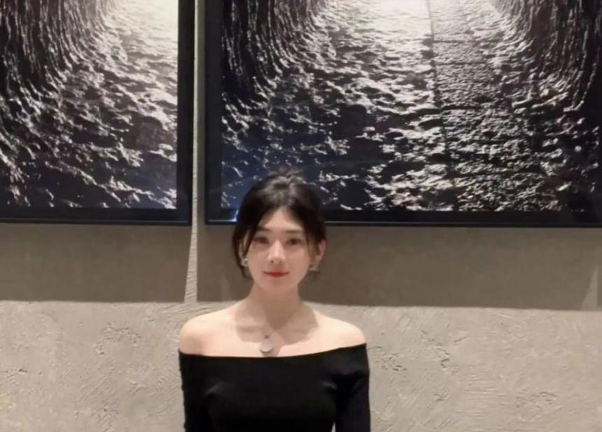 Long-Sleeve Off-Shoulder Plain Maxi Sheath Dress Product Image