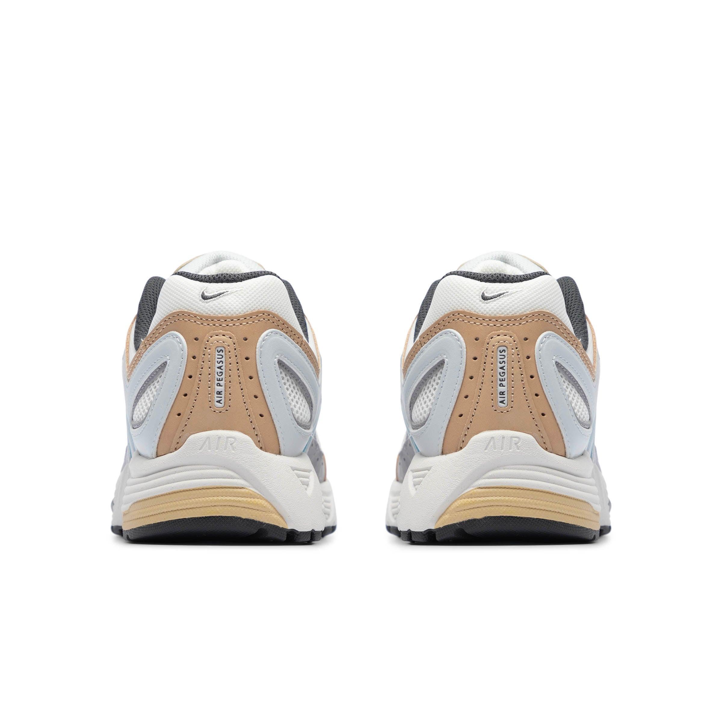 NIKE AIR PEGASUS 2005 Male Product Image