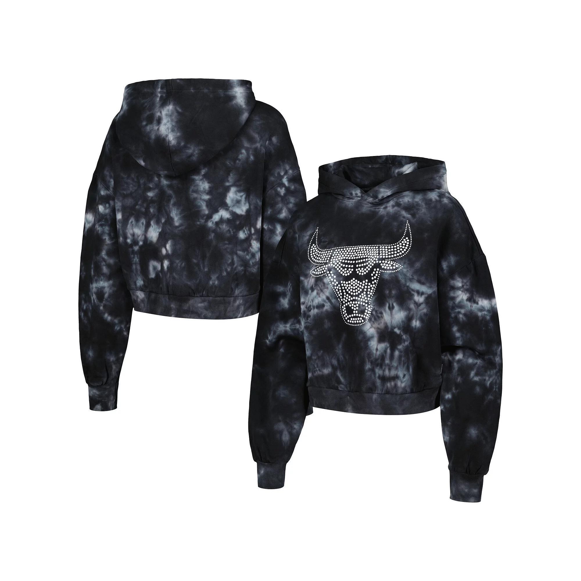 Women's The Wild Collective Black Chicago Bulls Tie-Dye Cropped Pullover Hoodie, Size: Medium Product Image