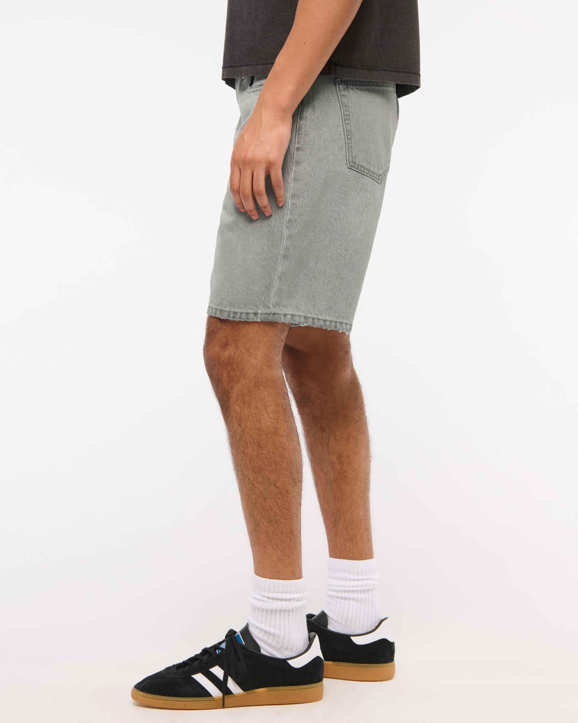 Loose Denim Short Product Image