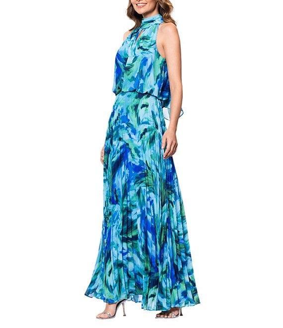 Xscape Petite Size Chiffon Mock Neck Sleeveless Printed Dress Product Image
