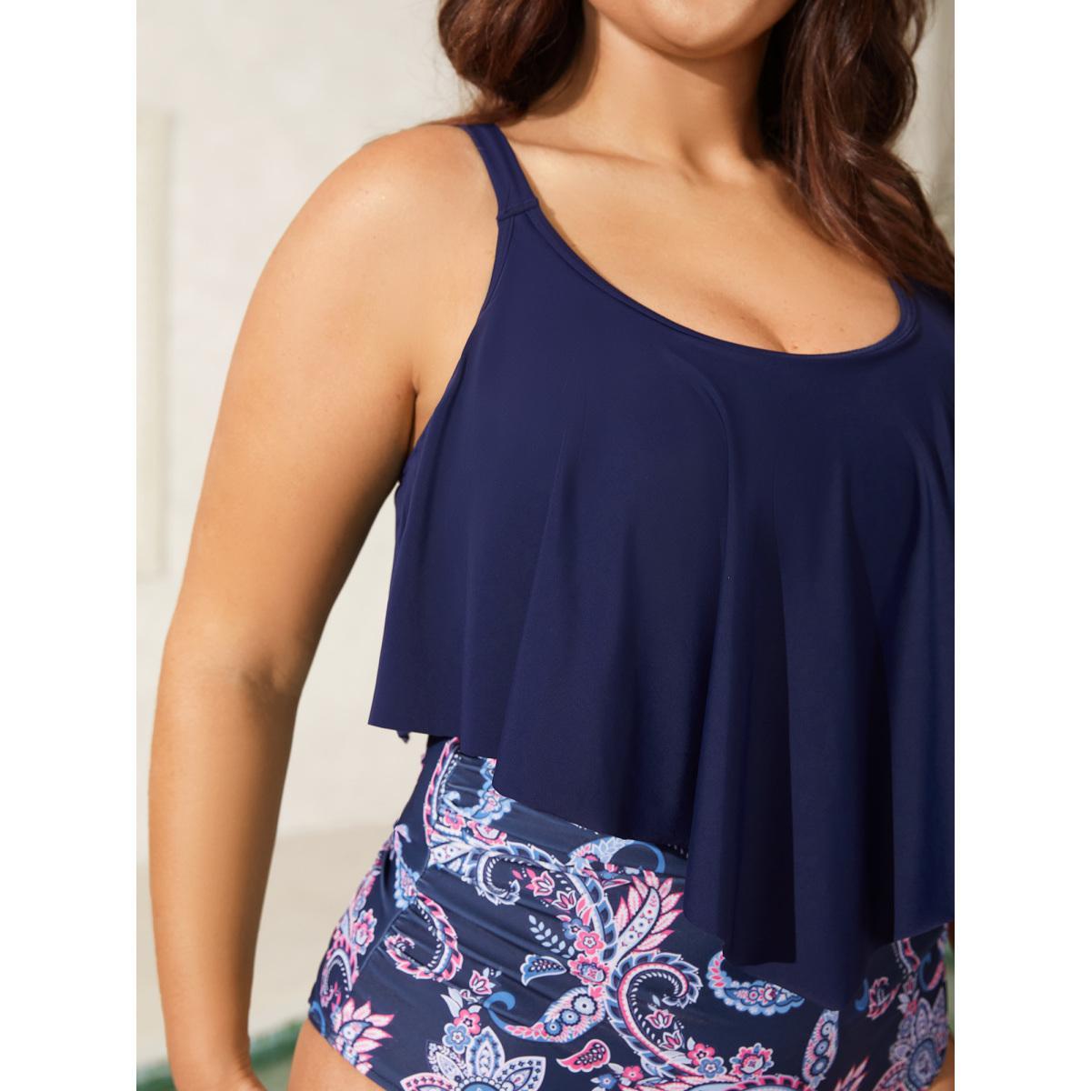 Plus Size Paisley Print Ruched One-Piece Swimsuit Women's Swimwear Indigo Beach Gathered Curve Bathing Suits High stretch One Pieces BloomChic 26/4X Product Image