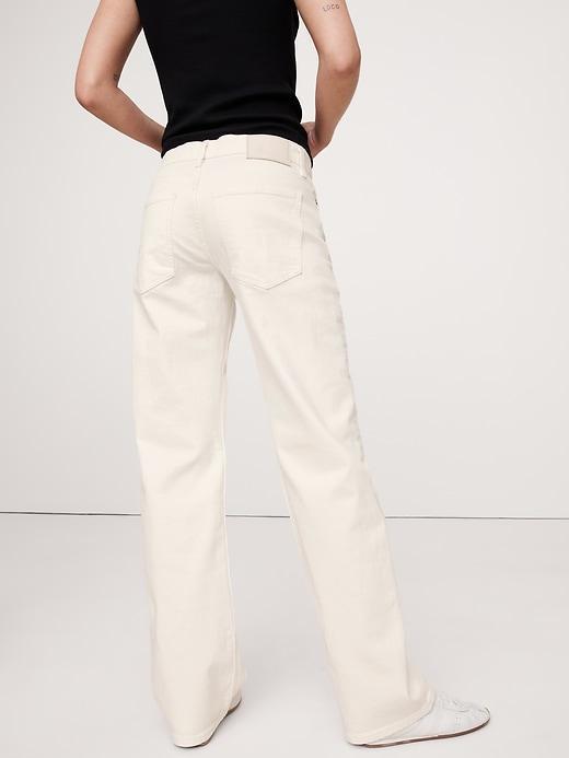 Mid-Rise 90s Loose Jean Product Image